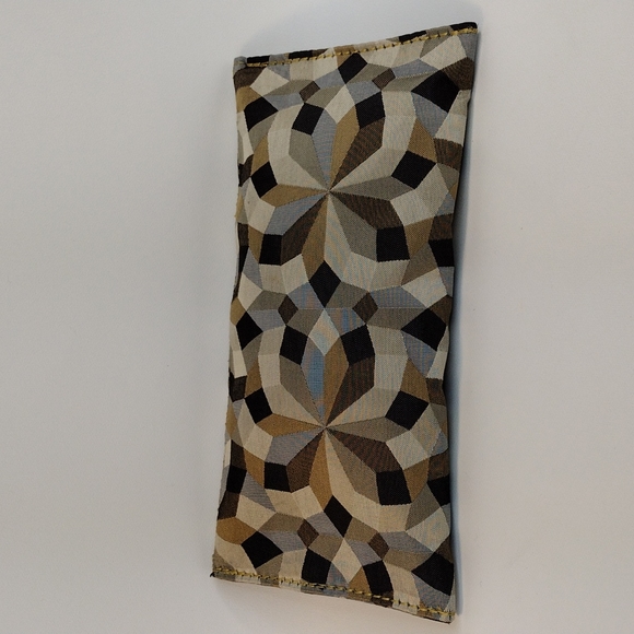 Clutch - Picture 3 of 3